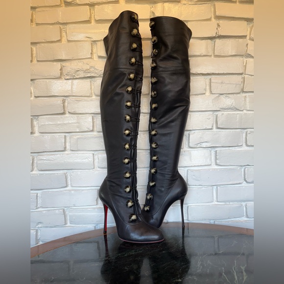 Christian Louboutin Shoes - CHRISTIAN LOUBOUTIN
Nappa So Frenchissima 100 Knee High